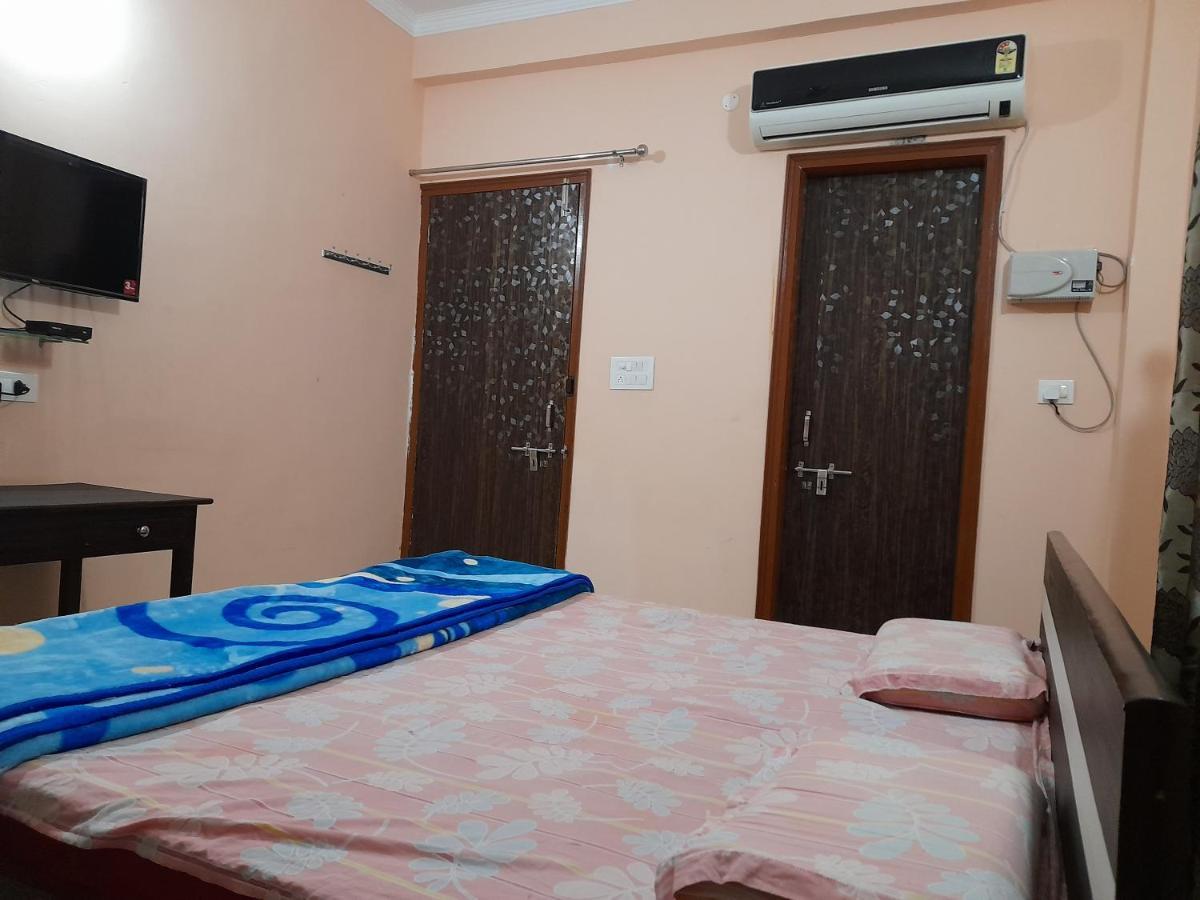Govind Niwas Home Stay Гваліор Екстер'єр фото